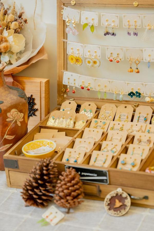Pottery Flower B&B Jiji Luaran gambar