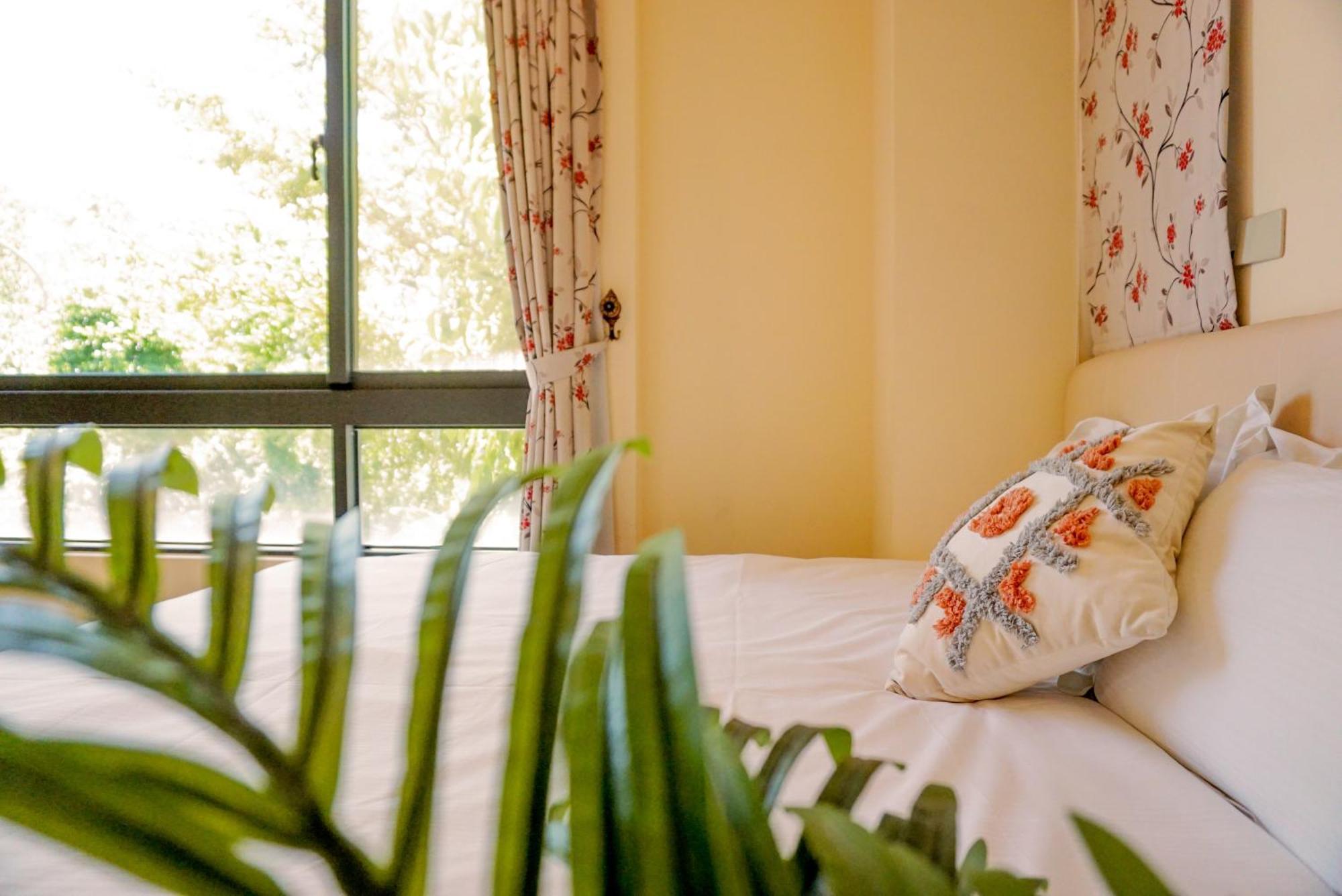Pottery Flower B&B Jiji Luaran gambar